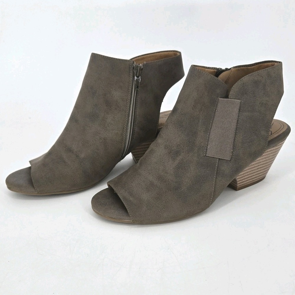 Natural Soul Daph 8.5W Taupe Peep Toe Booties Block Heel Zip Comfort Shoes Boho